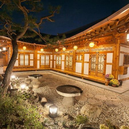 Samlockhon Hanokstay Jeonju Exterior foto
